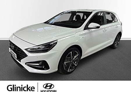Hyundai i30 TREND*LED*NaviP*KomfortP*SmartKey*RKam*SitzH