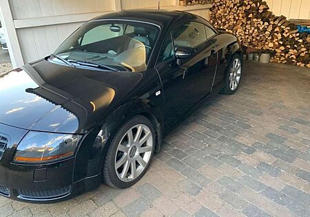 Audi TT Coupe 1.8T