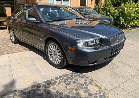 Volvo S80 Lim. 2.5 T Kinetic Automatik 1 Hand