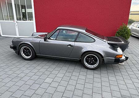 Porsche 911 Urmodell . 911 SC