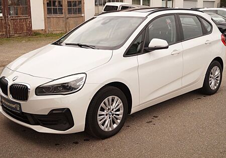 BMW 2er 220 Active Tourer LED NAVI PANORAMADACH