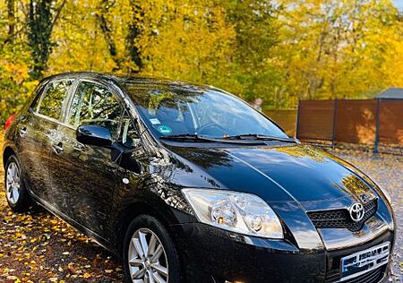Toyota Auris 1.4 - TÜV NEU - sehr gepflegter Zweitwagen