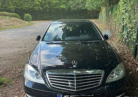 Mercedes-Benz S 350 BlueTEC L -