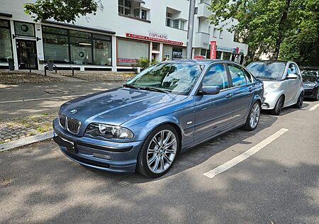 BMW 320iA , 6-Zylinder, 150 PS
