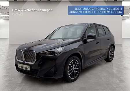 BMW iX1 xDrive30 M Sport AHK Driv.Assist.Prof LED