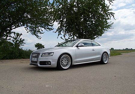 Audi S5 B8 4.2FSI, TÜV, Leder, Navi, viel neu!