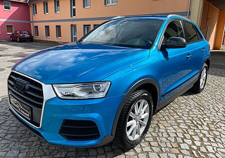 Audi Q3 1.4 TFSI S-tronic sport Bi-Xenon Alcantara