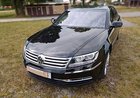 VW Phaeton Volkswagen 3.0 V6 TDI lang 4MOT. Tiptronic 4-Si...