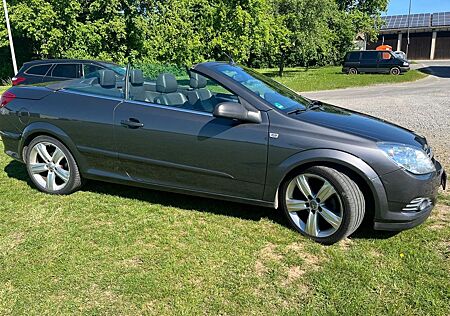 Opel Astra 1.8 ECOTEC Cosmo Cosmo
