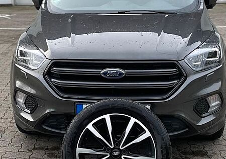 Ford Kuga 2,0 TDCi 4x4 110kW ST-Line PowerShift S...