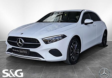 Mercedes-Benz A 180 AHK+KEYLESS+KAMERA+MBUX+LED+17 ZOLL