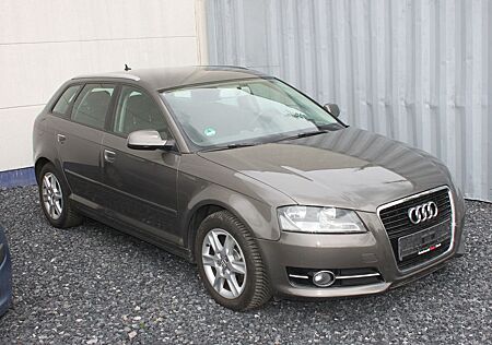 Audi A3 Sportback 1.6 TDI Attraction
