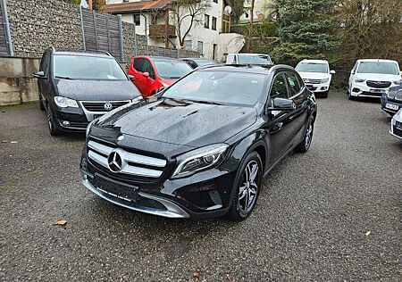 Mercedes-Benz GLA 220 GLA 220 CDI / d 4Matic *SCHECKHEFT*1.HAND*