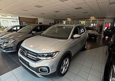 VW T-Cross Volkswagen Style