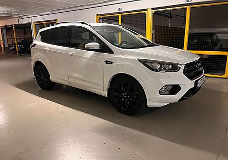 Ford Kuga 2,0 EcoBoost 4x4 ST-Line Automat ST-Line