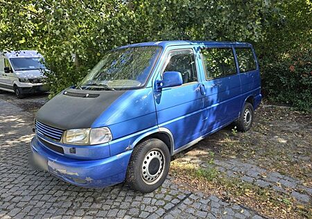 VW T4 Multivan Volkswagen , 151 PS (111kW) , 2,5 Liter, 7DZ