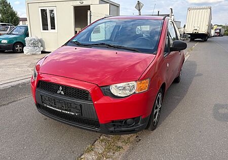 Mitsubishi Colt 1. Hand! Scheckheft! Klima! TÜV 02/26!