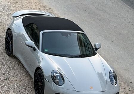 Porsche 992 Carrera Cabriolet Carrera