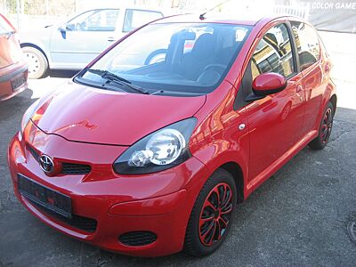 Toyota Aygo 1,0 Cool 82TKM  Klima TÜV+Service neu