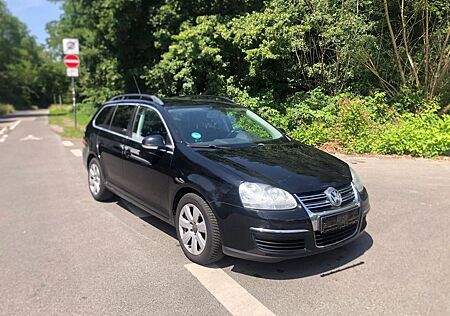 VW Golf Volkswagen V Variant Comfortline