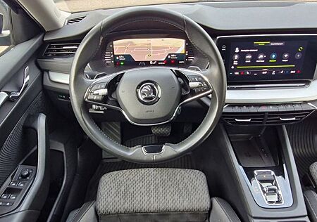 Skoda Octavia Lim. Clever/Navi/LED/Kam/Keyless/ACC/1Ha