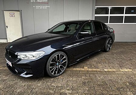 BMW M550i xDrive M5-Optik LED/CARPLAY/H&K/