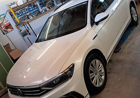 VW Passat Variant Volkswagen 1.4 TSI DSG GTE Variant GTE