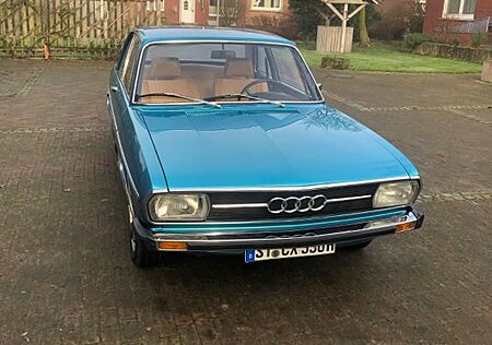 Audi 100