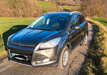 Ford Kuga 2,0 TDCi 2x4 110kW SYNC Edition SYNC Ed...