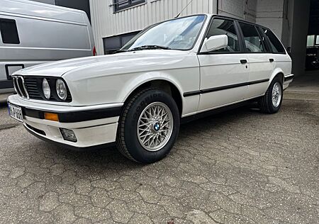 BMW 318i touring - top Zustand