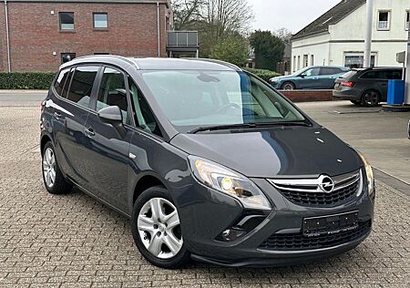 Opel Zafira C 1.6 CDTI Tourer Edition/Xenon TÜV NEU