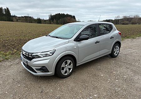 Dacia Sandero TCe 90 Essential