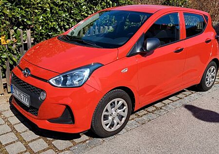 Hyundai i10 1.0 YES! YES!