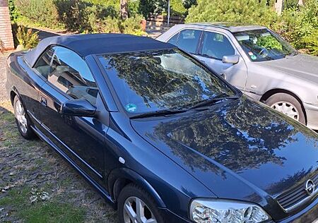 Opel Astra Cabrio 2.2 -