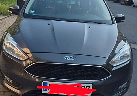 Ford Focus 1,0 EcoBoost 92kW Business Turnier Bus...