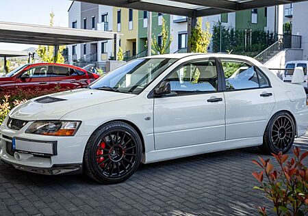 Mitsubishi Lancer Evolution IX Collecotor Car