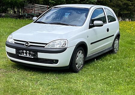Opel Corsa 1.2 -