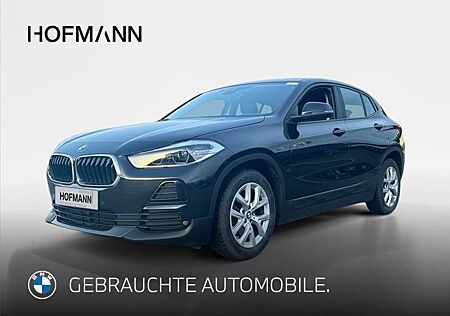 BMW X2 sDrive18i Aut. Advantage Navi+AHK+Glasdach