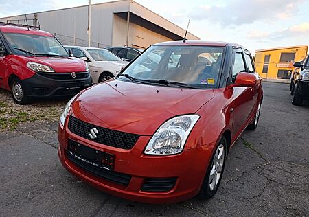Suzuki Swift Lim. Club*NAVI*APPLE CAR PLAY*DAB*KLIMA*