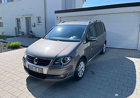 VW Touran Volkswagen 1.6 Freestyle