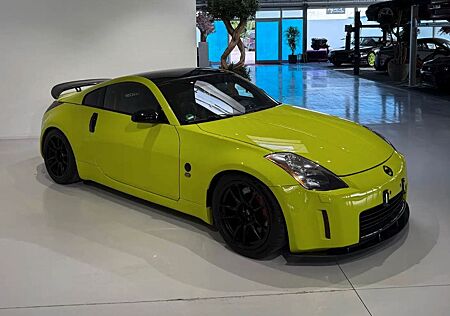 Nissan 350Z -