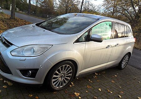 Ford Grand C-Max Titanium