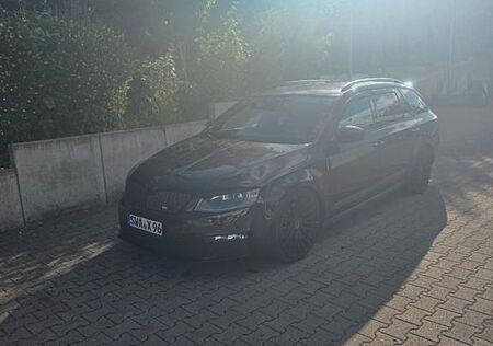 Skoda Octavia 2.0 TSI RS Combi RS