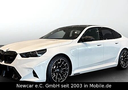 BMW M5 Limousine*DrivAss*ParkAss*ComfortPaket*Carbon