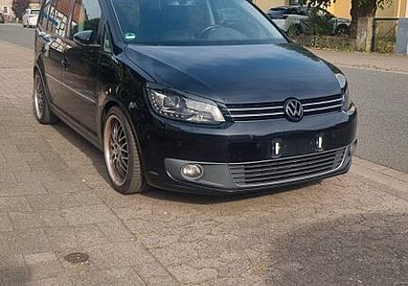 VW Touran Volkswagen 2.0 TDI 125 kW DSG Highline Highline