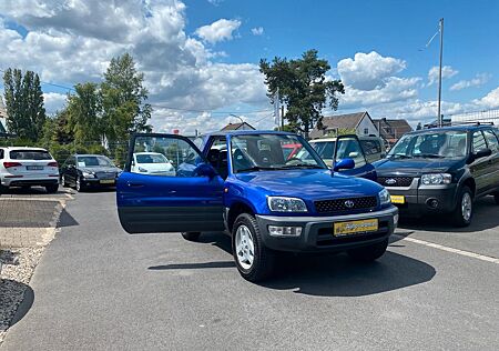 Toyota RAV 4 2.0 4X4 Gepflegt Zahnriemen TÜV AHK