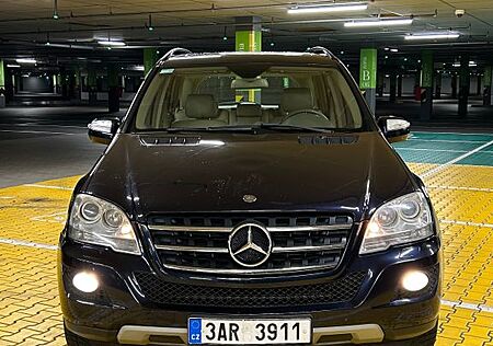 Mercedes-Benz ML 500 5.5 V8 4MATIC