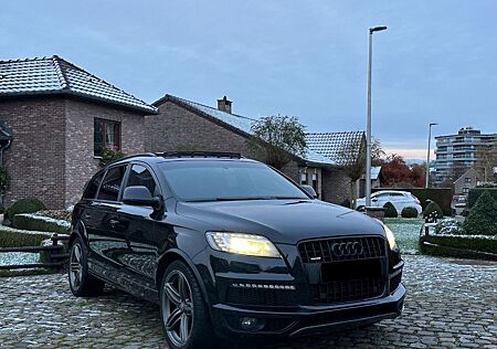 Audi Q7 3.0 TDI (DPF) clean diesel quattro S-Line ++