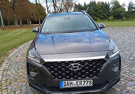 Hyundai Grand Santa Fe - 7 Sitze - Vollausstattung