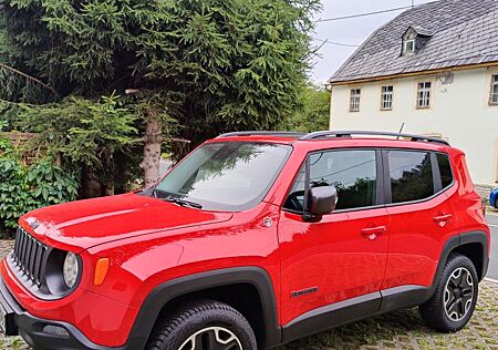 Jeep Renegade 2.0 MultiJet 125kW D Trailhawk 4x4 ...